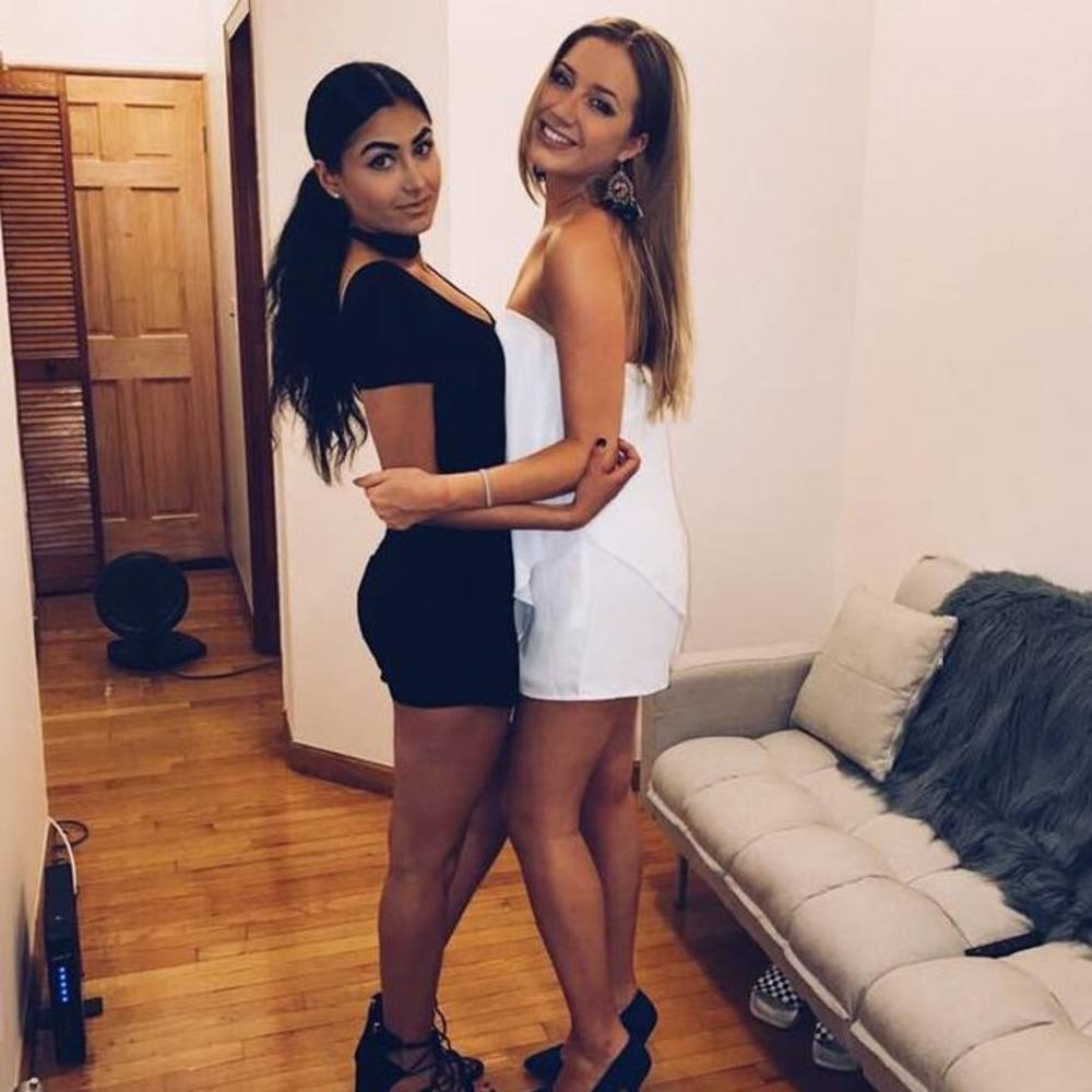 Meet your Posher, Becca